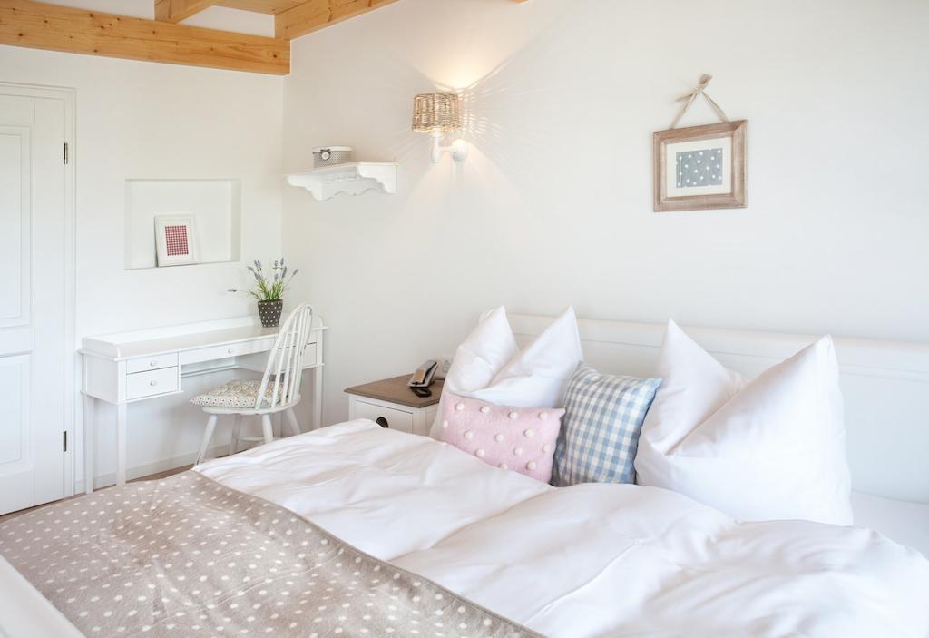 Belle Maison - Das Kleine Hotel Werbach Værelse billede
